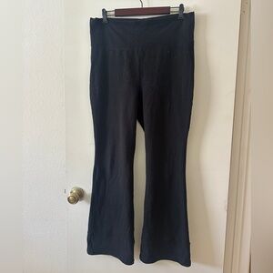 Aritzia Sunday Best Black Flared Pants